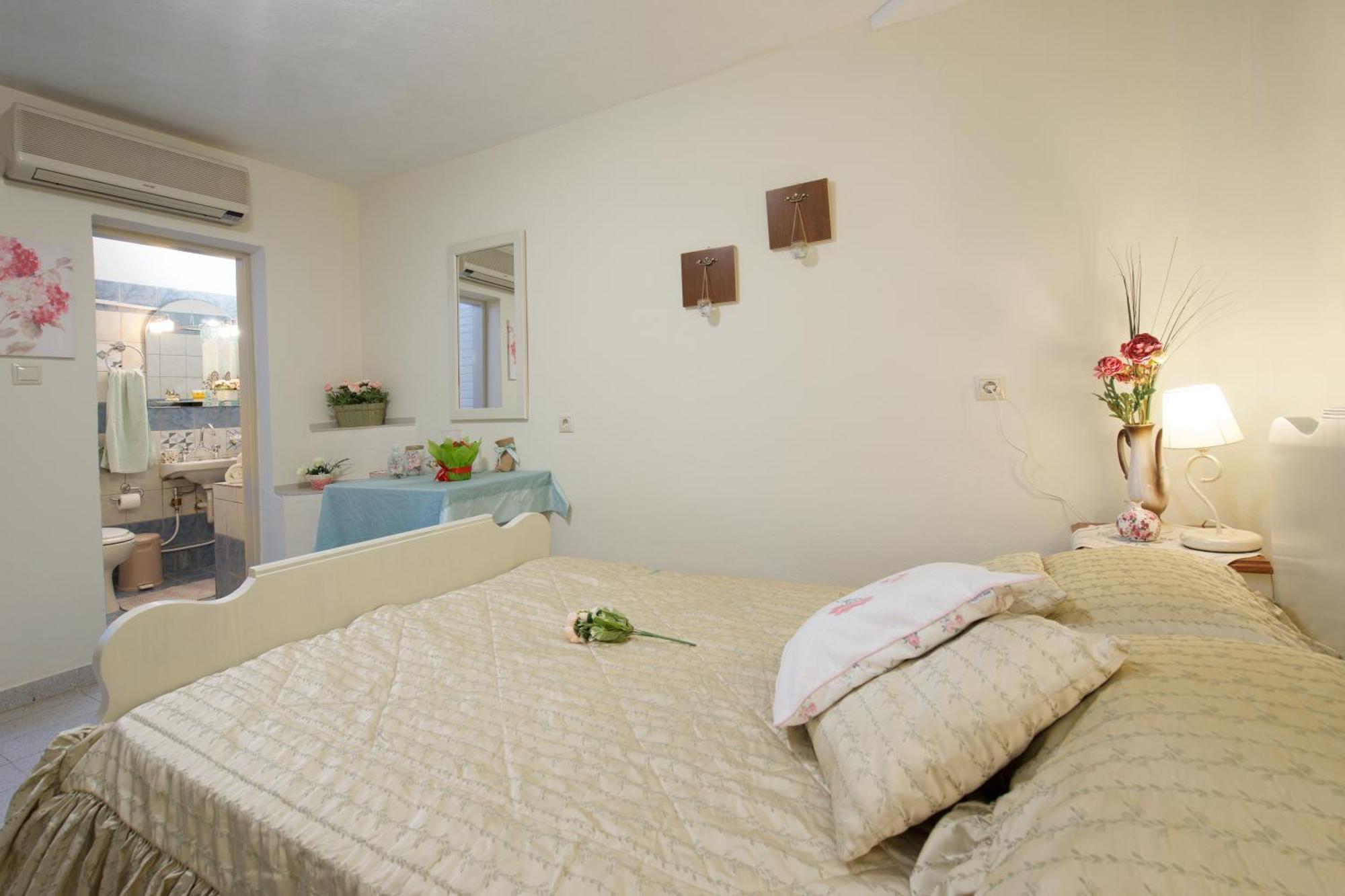 Erato Apartment In Argostoli Екстериор снимка