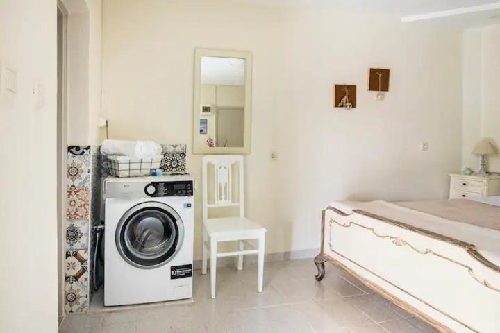 Erato Apartment In Argostoli Екстериор снимка